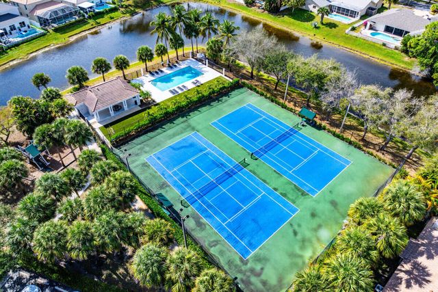 1123 Canoe Point, Delray Beach, FL 33444