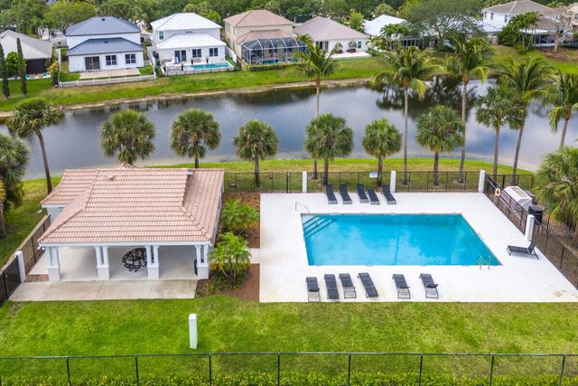 1123 Canoe Point, Delray Beach, FL 33444