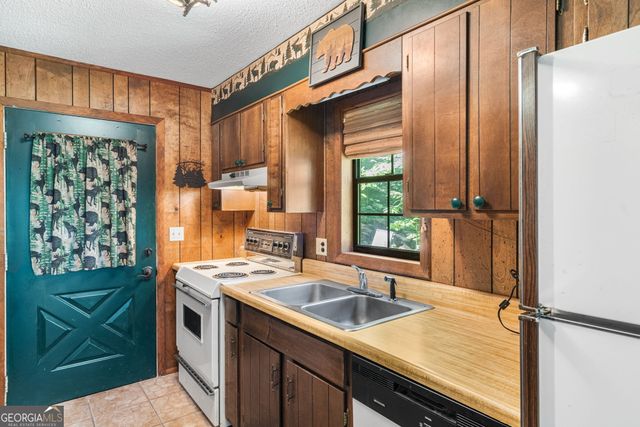 231 Dogwood Circle, Hayesville, NC 28904