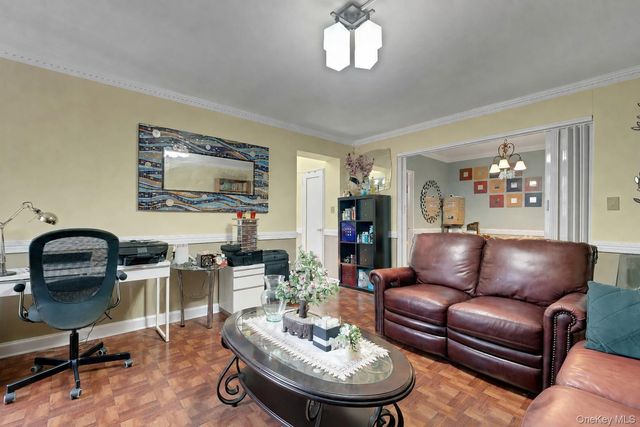 39-45 51St 5C, Woodside, NY 11377