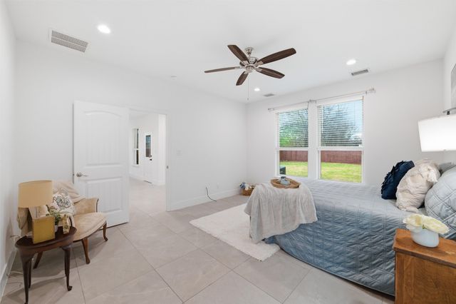 3826 Aransas Street, Dallas, TX 75212