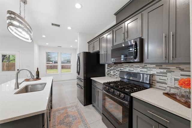 3826 Aransas Street, Dallas, TX 75212