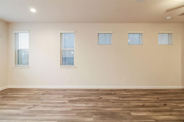 9813 Falling Fern Lane, Houston, TX 77080