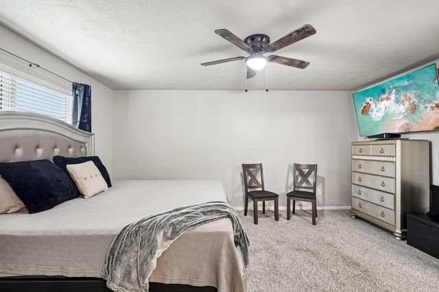 2702 Aquamarine Court, Texas City, TX 77591