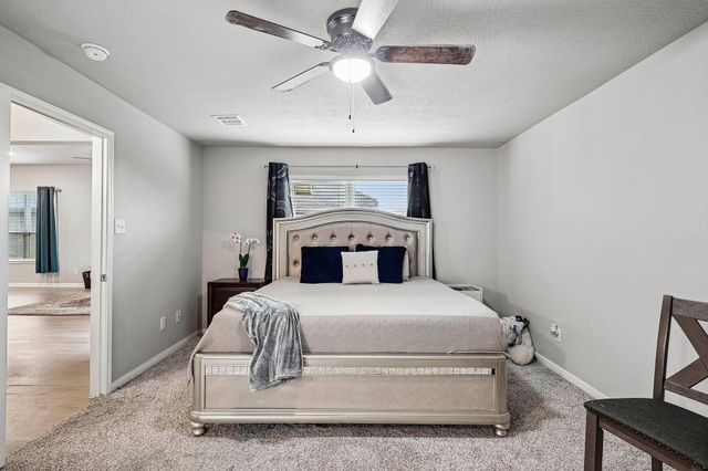 2702 Aquamarine Court, Texas City, TX 77591