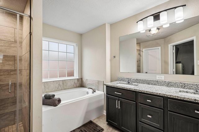 2702 Aquamarine Court, Texas City, TX 77591