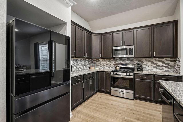 2702 Aquamarine Court, Texas City, TX 77591