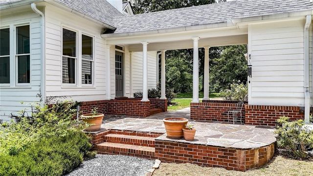 548 Tamarack Trail, Canton, GA 30115