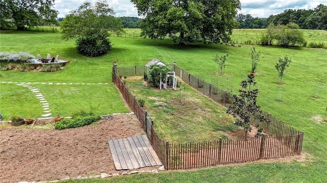 548 Tamarack Trail, Canton, GA 30115
