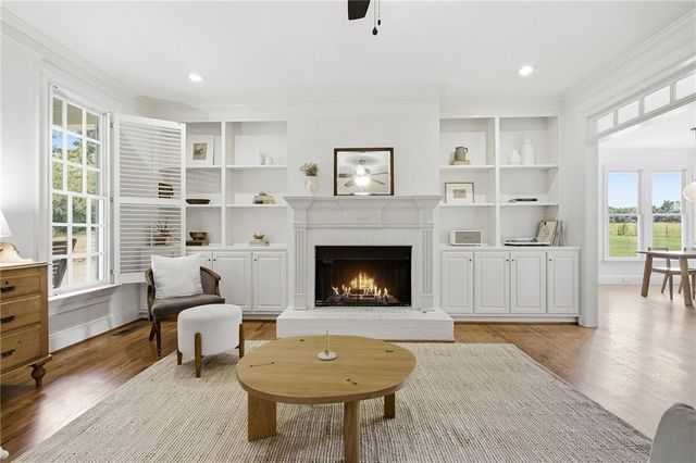 548 Tamarack Trail, Canton, GA 30115