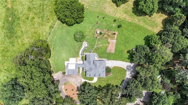 548 Tamarack Trail, Canton, GA 30115