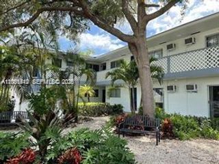 13025 Emerald Dr 260, North Miami, FL 33181