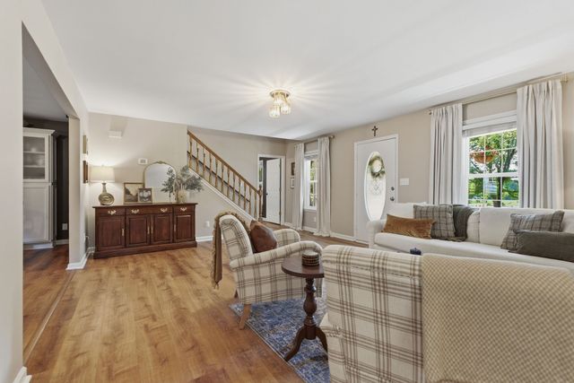 4860 Pyles Rd, Chapel Hill, TN 37034