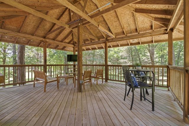4860 Pyles Rd, Chapel Hill, TN 37034