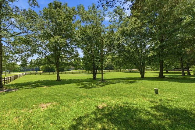 4860 Pyles Rd, Chapel Hill, TN 37034