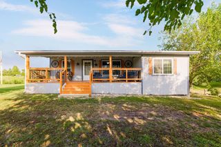 14714 174th Street, Bonner Springs, KS 66012