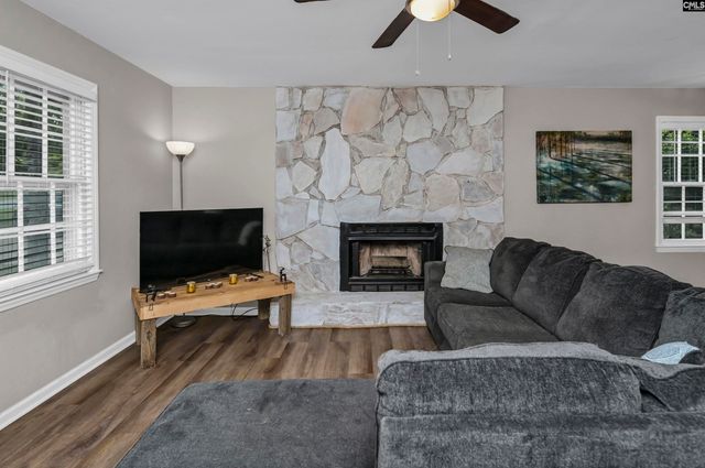 212 S Wrenwood Drive, Lexington, SC 29073