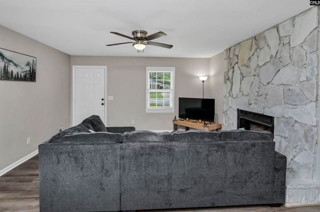 212 S Wrenwood Drive, Lexington, SC 29073