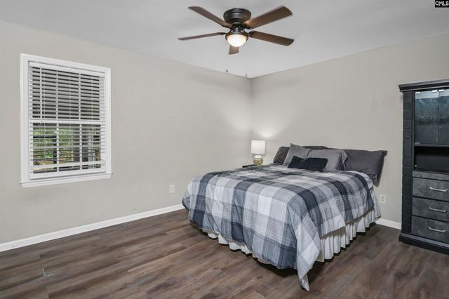 212 S Wrenwood Drive, Lexington, SC 29073