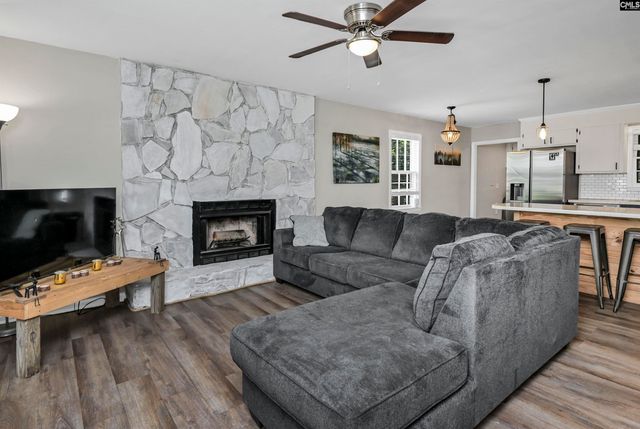 212 S Wrenwood Drive, Lexington, SC 29073