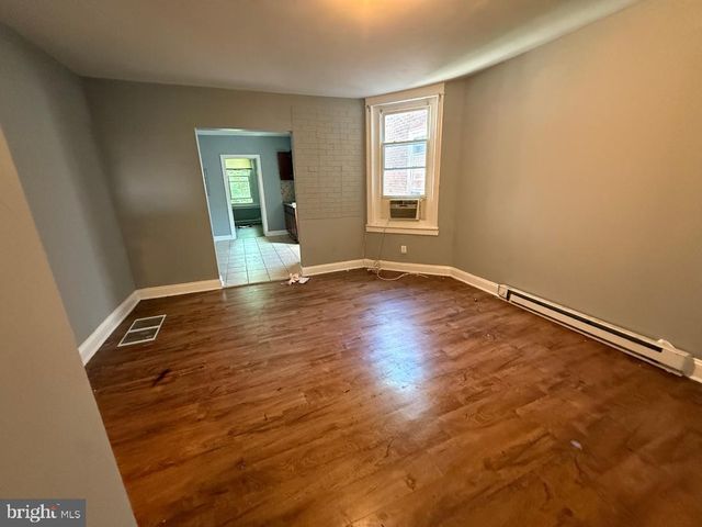 6321 LIMEKILN PIKE, Philadelphia, PA 19138