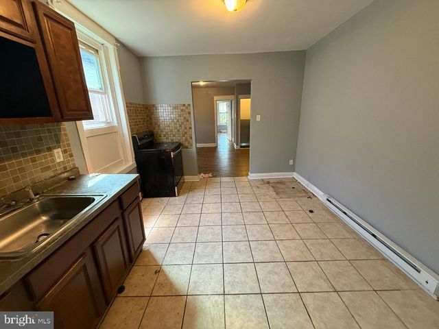 6321 LIMEKILN PIKE, Philadelphia, PA 19138
