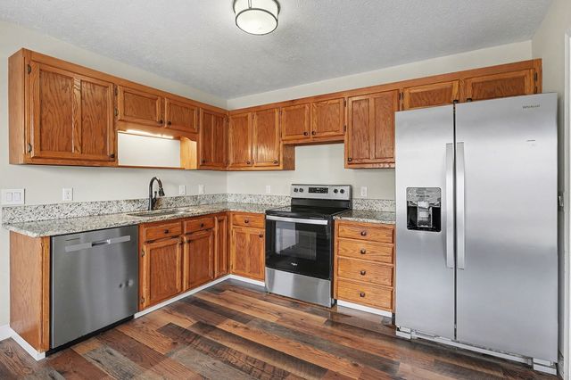 1166 Peter Pond Rd, Ashland City, TN 37015