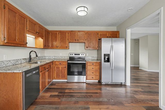 1166 Peter Pond Rd, Ashland City, TN 37015