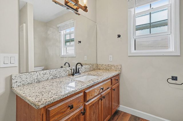 1166 Peter Pond Rd, Ashland City, TN 37015