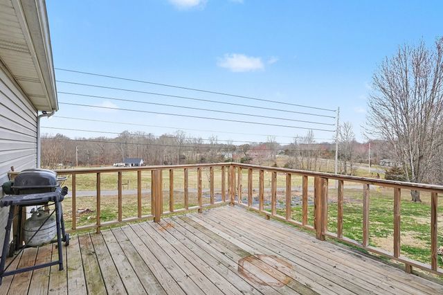 1166 Peter Pond Rd, Ashland City, TN 37015