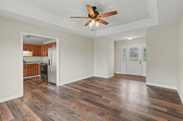 1166 Peter Pond Rd, Ashland City, TN 37015