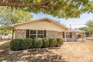 97 Wade Street, Nocona, TX 76255