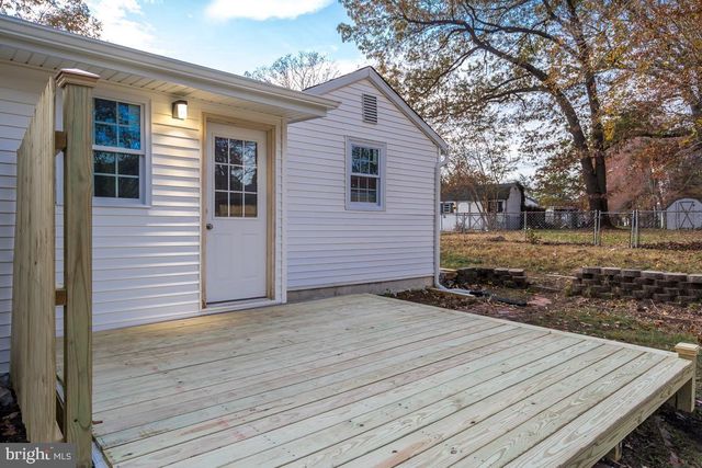 822 WARBURTON LN, Fort Washington, MD 20744