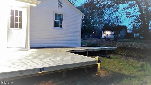 822 WARBURTON LN, Fort Washington, MD 20744