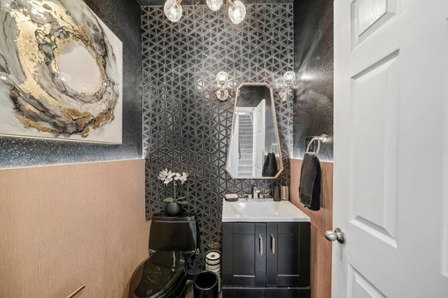 209 Sunray Creek Drive, Katy, TX 77493