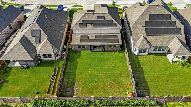 209 Sunray Creek Drive, Katy, TX 77493