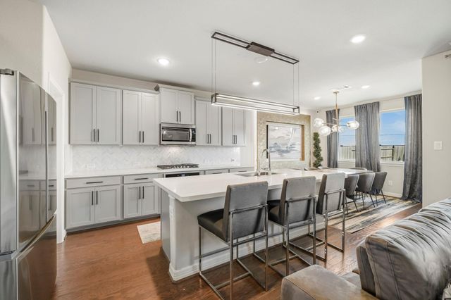 209 Sunray Creek Drive, Katy, TX 77493