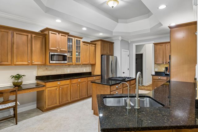 402 Five Oaks Blvd, Lebanon, TN 37087