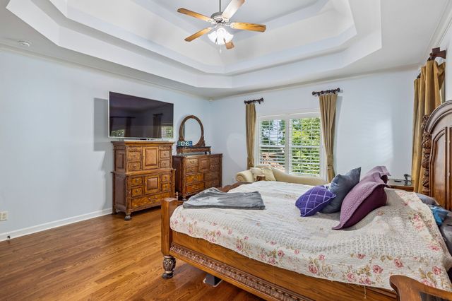 402 Five Oaks Blvd, Lebanon, TN 37087