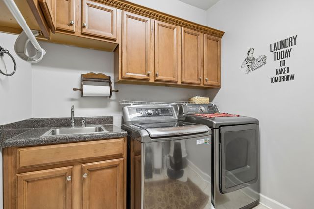 402 Five Oaks Blvd, Lebanon, TN 37087