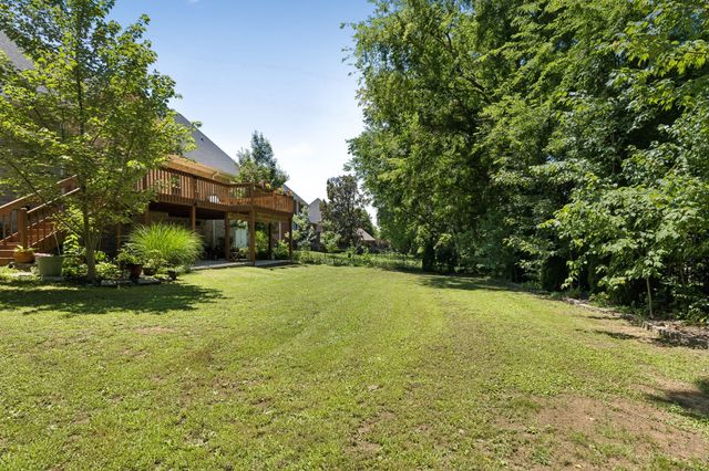 402 Five Oaks Blvd, Lebanon, TN 37087