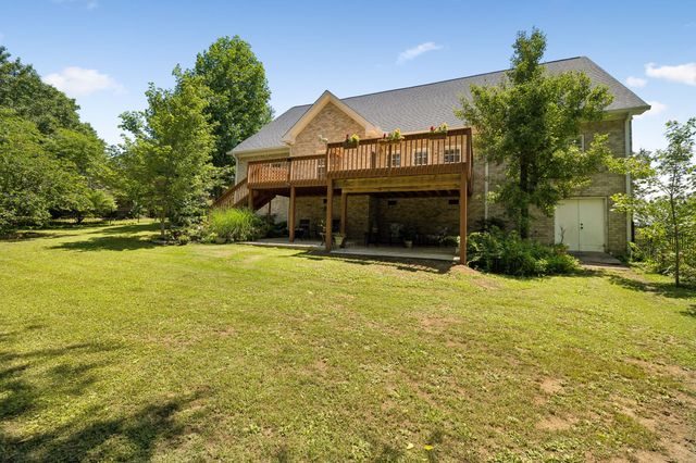 402 Five Oaks Blvd, Lebanon, TN 37087
