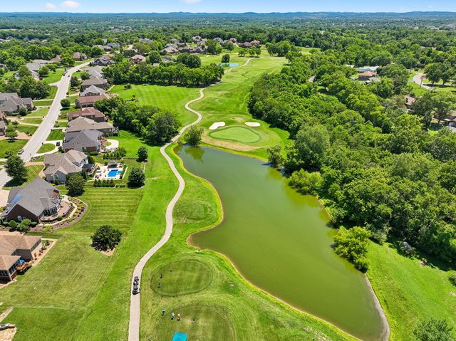 402 Five Oaks Blvd, Lebanon, TN 37087