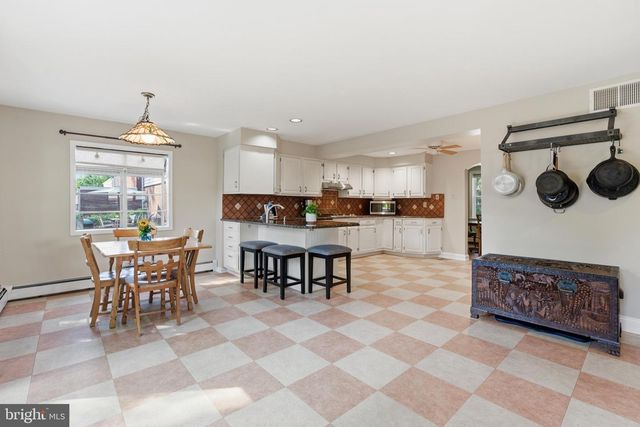 415 BRENTWOOD RD, Havertown, PA 19083
