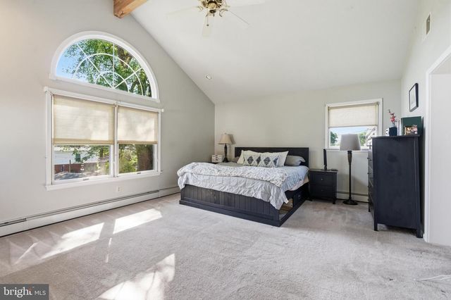415 BRENTWOOD RD, Havertown, PA 19083