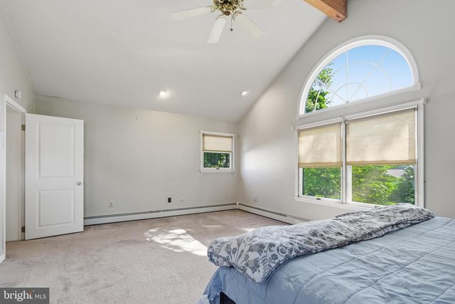 415 BRENTWOOD RD, Havertown, PA 19083