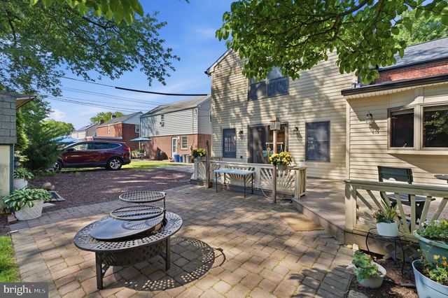 415 BRENTWOOD RD, Havertown, PA 19083