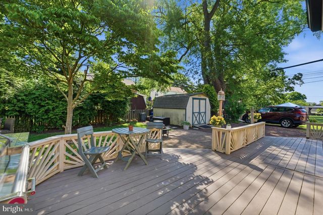 415 BRENTWOOD RD, Havertown, PA 19083