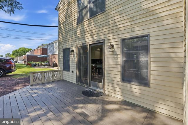 415 BRENTWOOD RD, Havertown, PA 19083