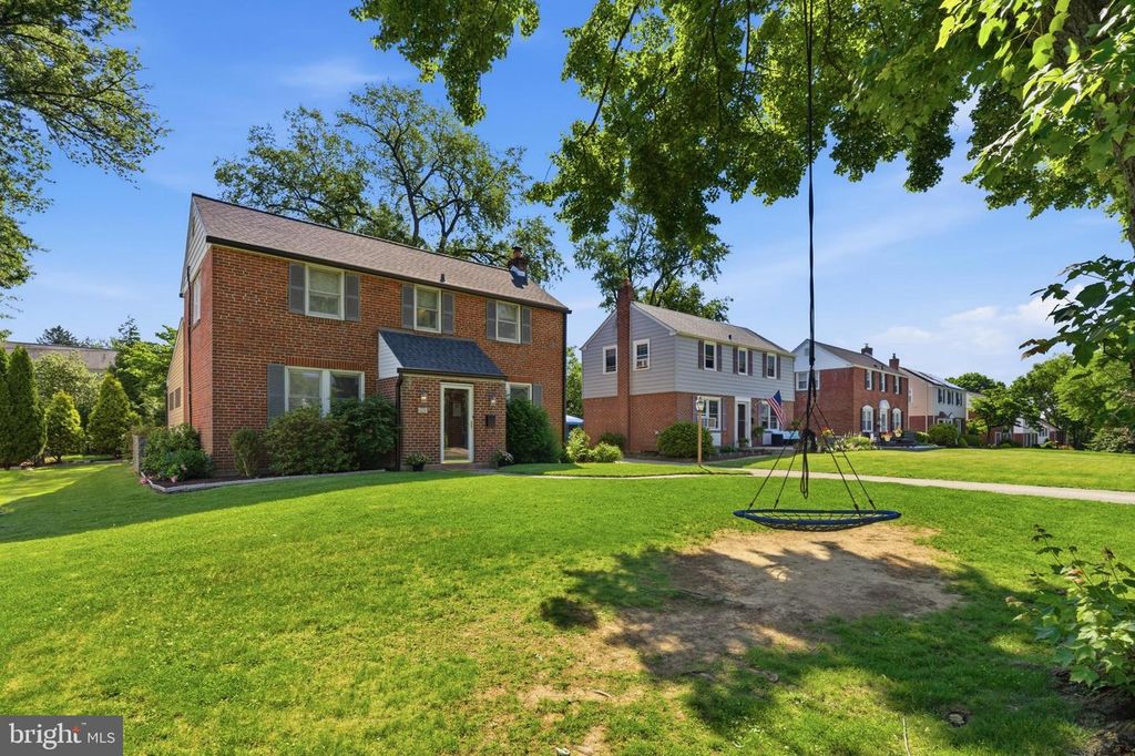415 BRENTWOOD RD, Havertown, PA 19083